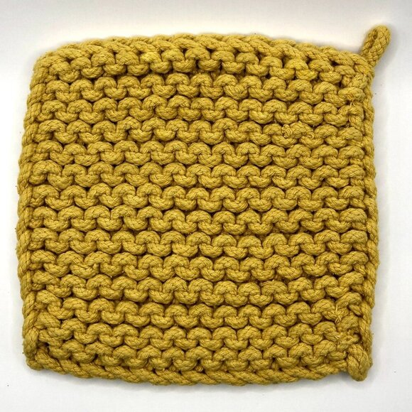 Danica Studio Parker Knit Potholder 8 x 8 inch Yellow Honey Gold Knitted - Picture 7 of 9